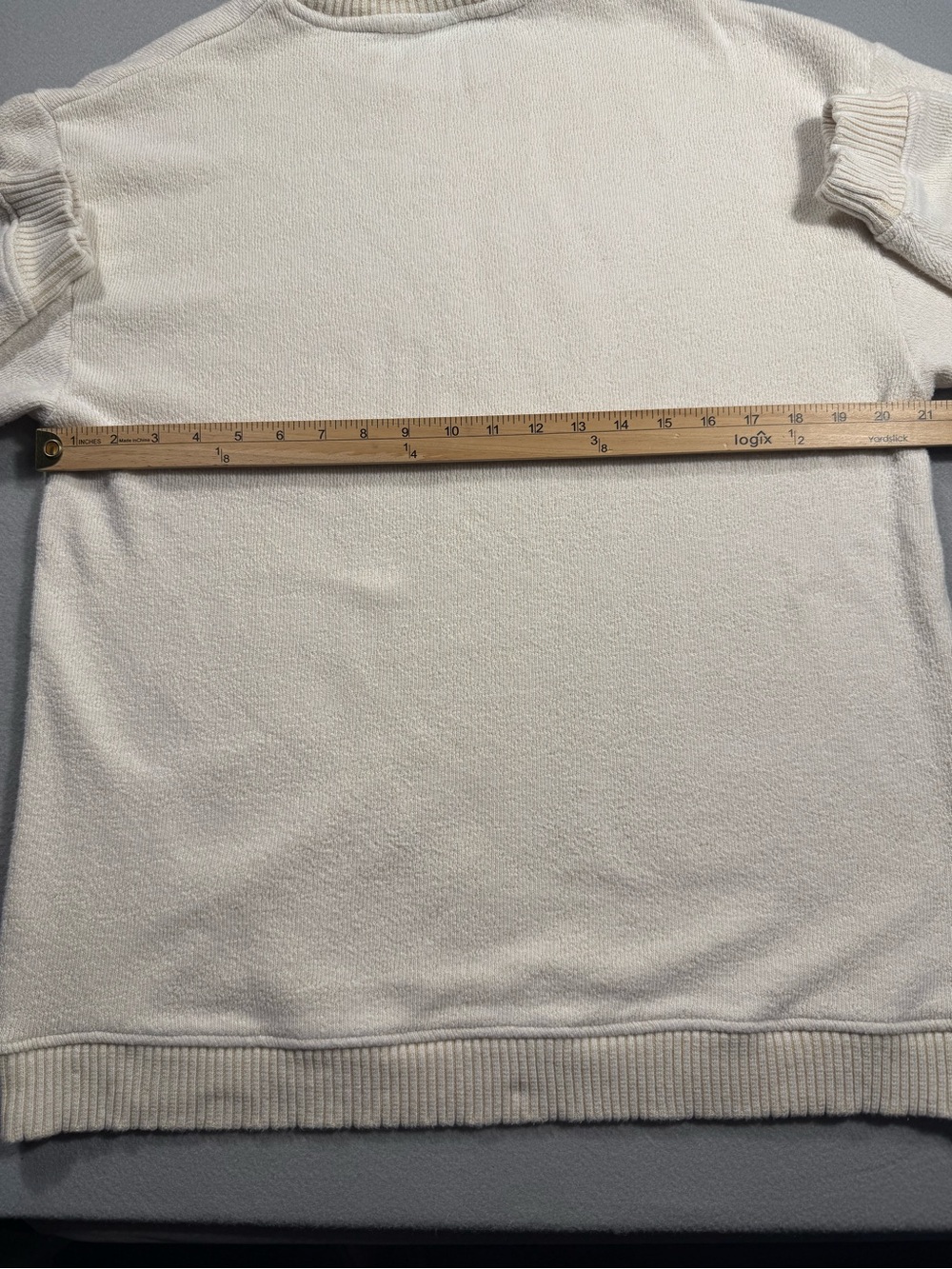 Vintage Style Large Iowa Crewneck Sweatshirt Cream White Yellow Hawkeye Cozy - Picture 8 of 9